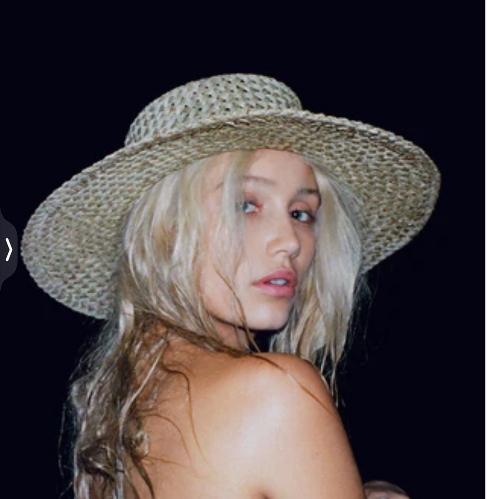NEW! Rare Lack of color straw boater